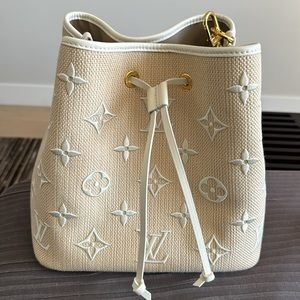 Louis Vuitton Néonoé MM